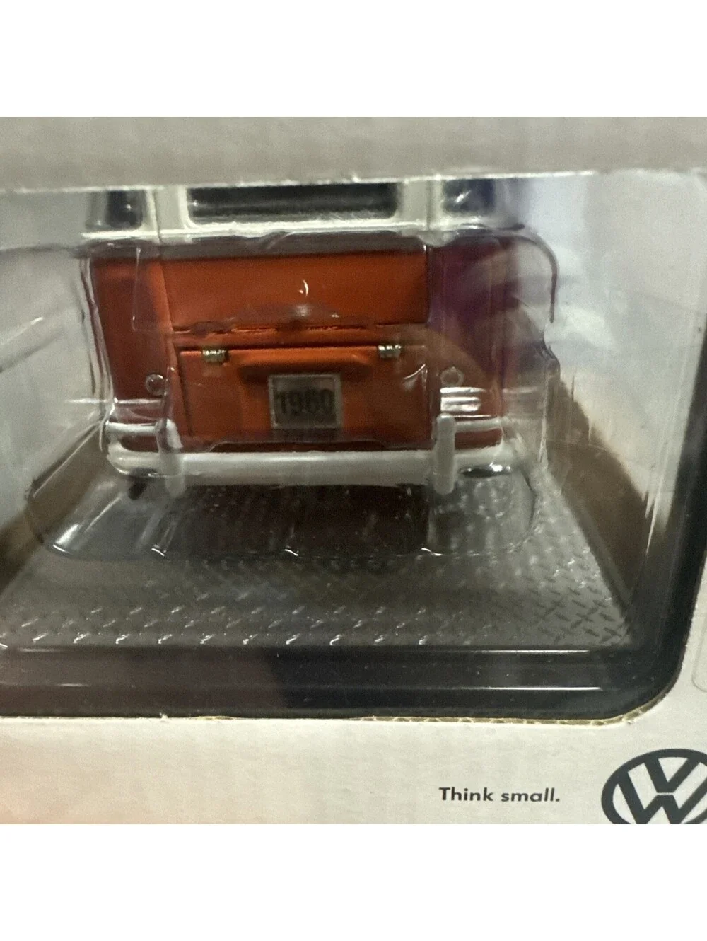 M2 Machines 1/24 1960 VW Microbus Deluxe USA Model R45 Red White Top Limited 10K